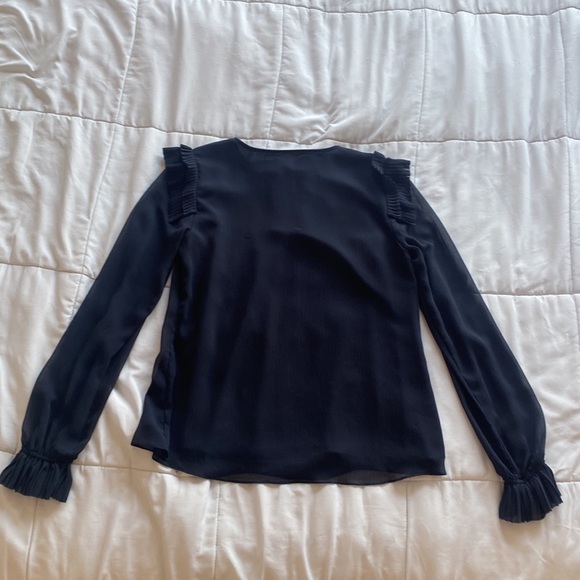 T Tahari Lined Ruffle Blouse - Picture 3 of 6